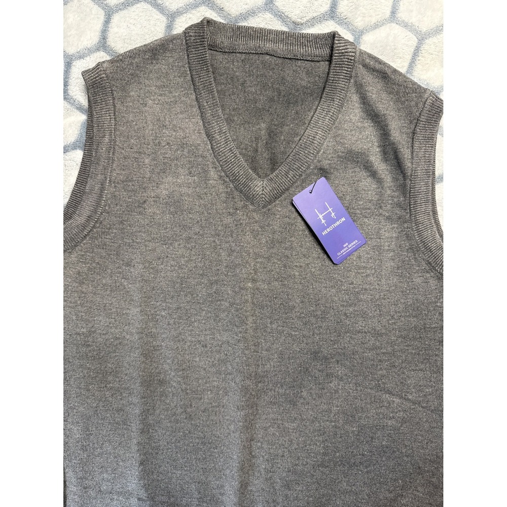 Wool blend Unisex, V Neck Sweater Vest Gray Old Money Preppy Classic,Size S, NWT